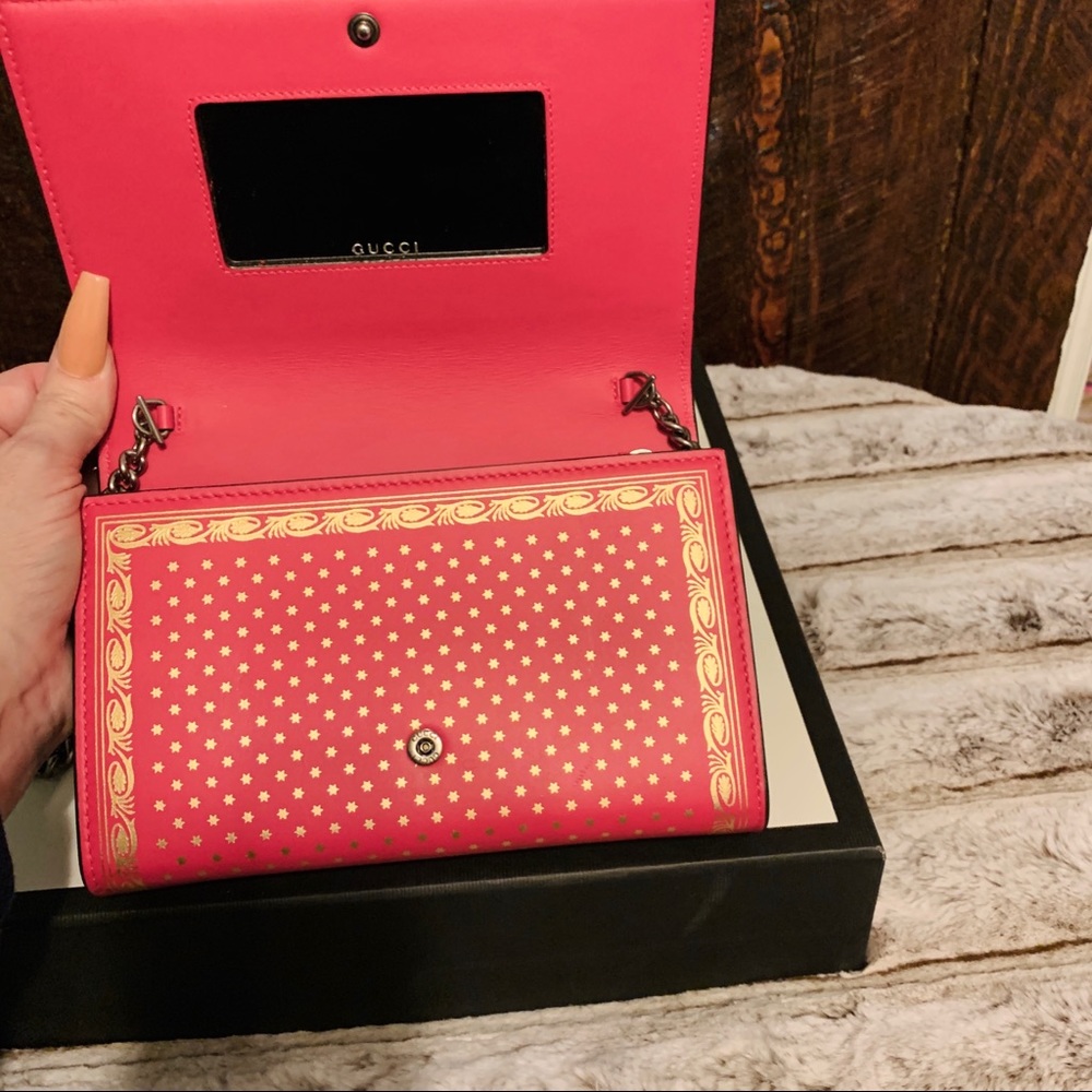 🔥SOLD Gucci Wallet on chain🔥 - Picture 4 of 9